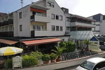 Hotelli Knaus Am Hafen