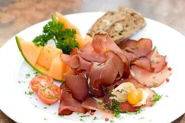 Отель Landgasthof Rebstock