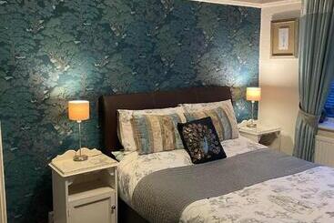 צימר Esjays At Knowles House