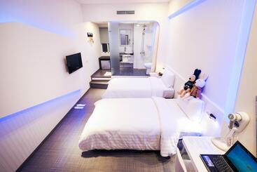 Hotel Galaxia Business