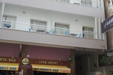 Stephanie City Apartments