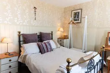 ベッドアンドブレックファースト Bosayne Guest House