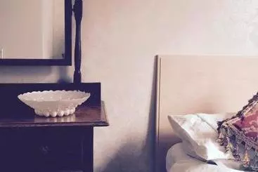 Edgware B&b