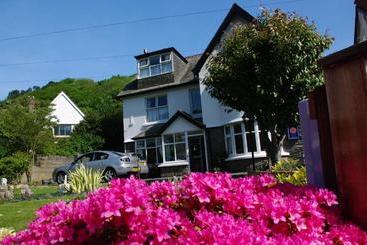 Bed and Breakfast Kingford House