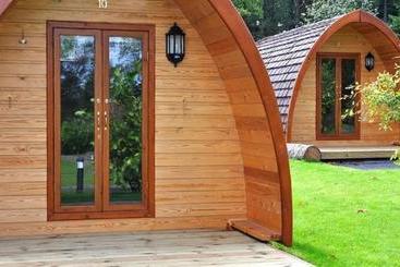 צימר The Falcon Inn