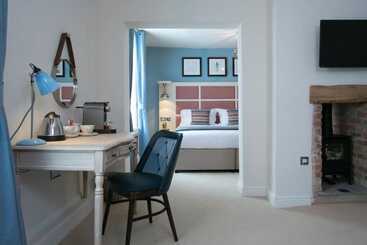 Hotell The Farmhouse