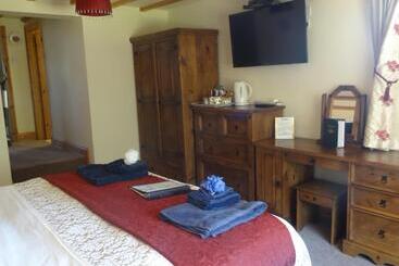 Middle Woodbatch B&b