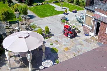 مبيت وإفطار Acorn Guest House In Hull