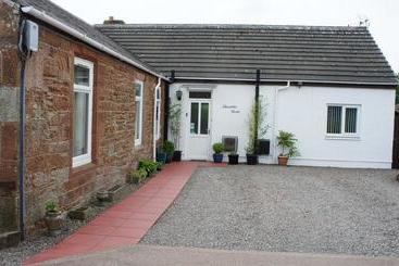 Bed and Breakfast Alexander Guest House