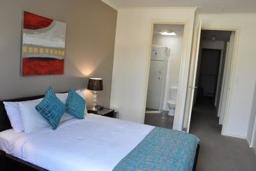 Rnr Serviced Apartments Adelaidewakefield
