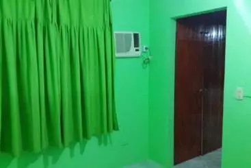 هاستل Residencial Azaleas Place Guest House