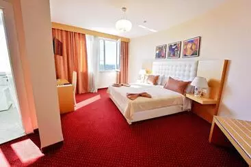 Hotel Jolly