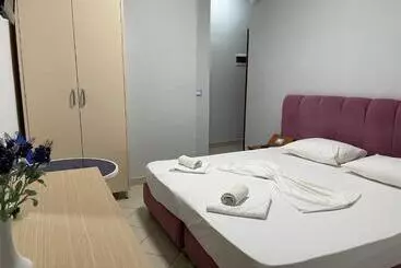 Hotel Veizi