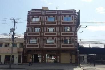 Szálloda Livingston Inn