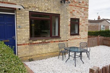 اقامتگاه Lovely House In Cambridge With 5 Double Beds