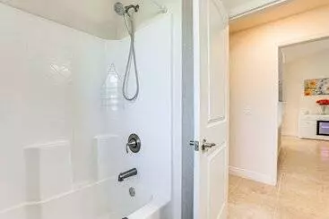 コテージ Modern Canalfront Home In Rotonda West W/ Lanai!