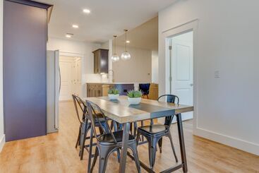 茅舍 Modern Gulf Breeze Home W/ Patio: 13 Mi To Beach!