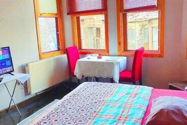 膳宿费 Sweet Home Kadıköy