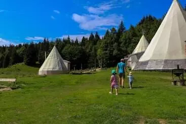 Casa Rural Village Tipi