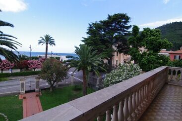 호텔 Albergo Madri Pie