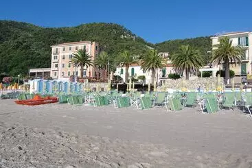Hotel Albergo Madri Pie
