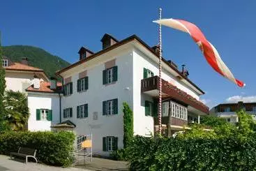 Turistihuoneistot Hubengut Apartments