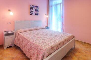 Hotel Locanda Del Picchio