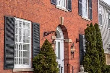 Hotelli Post House Inn, Circa 1835