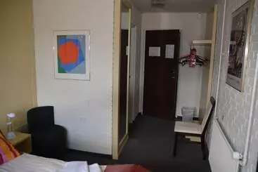 Dolphin Hotel Annex