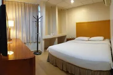 Golden Court Hotel Sri Pelangi