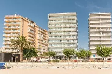 هتل Pierre & Vacances Blanes Playa