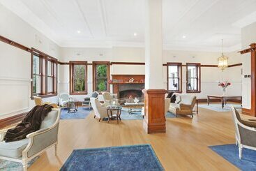 Pensão The Robertson Hotel