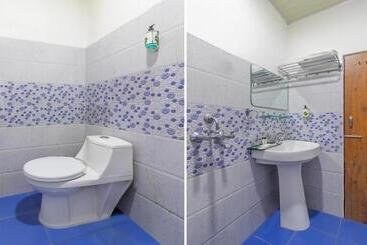 Itsy Hotels Paddler Zone With Bungee Jumping