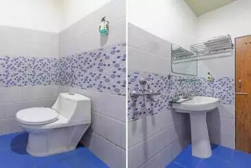 Itsy Hotels Paddler Zone With Bungee Jumping