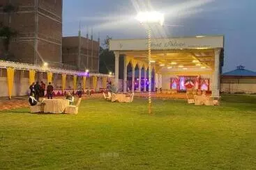 Hotel Virat Palace