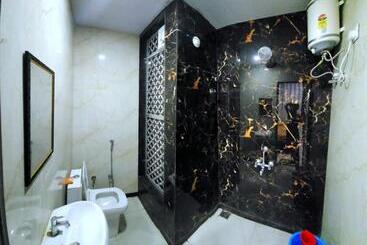 Pension Khatushyamji Palace