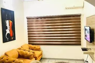 Pension  Od V!ck S Luxe, Wuse District, Swimming Pool, Gym, Wifi, 24hr Power, Security, Dstv