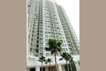 Apart Hotel Tropics Damansara Residence By Beestay [3 Pax]