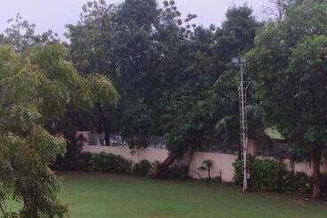 Hotel Ramdevgrah Resort