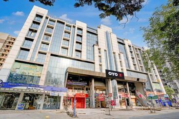 Collection O Hotel Gift Inn