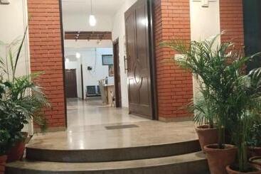 Hotel Ap International