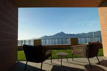 Huoneistohotelli Attilio High Living Suites   Adults Only