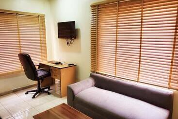 酒店 Central District Apartment