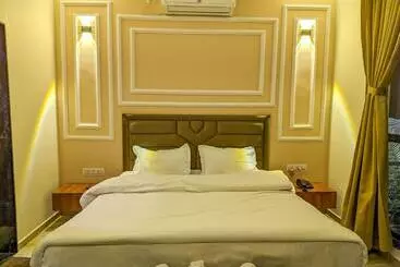 The Royal Rivera Resort