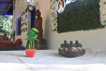 Пансион The Camptime Forest Stay