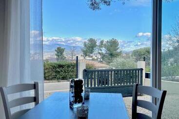 ベッドアンドブレックファースト Chambre D Hôtes Du Val Fleuri