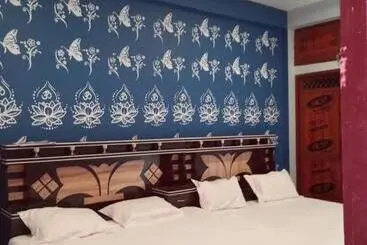 ホテル Shiv Niketan Guest House 200mtr From Shri Ram Mandir