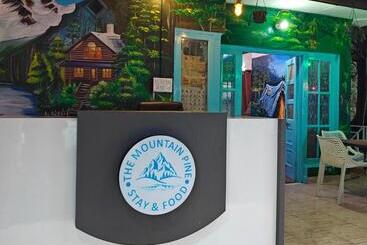 هتل The Mountain Pine