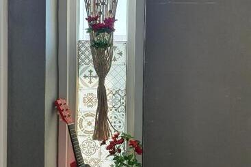 پانسیون Moonlight Hill Guesthouse