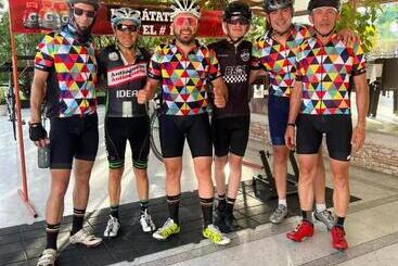 El Hotel De Los Ciclistas